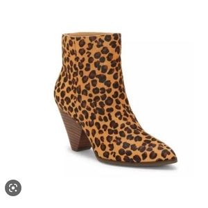 Lucky Brand Munese2 leopard hair calf booties